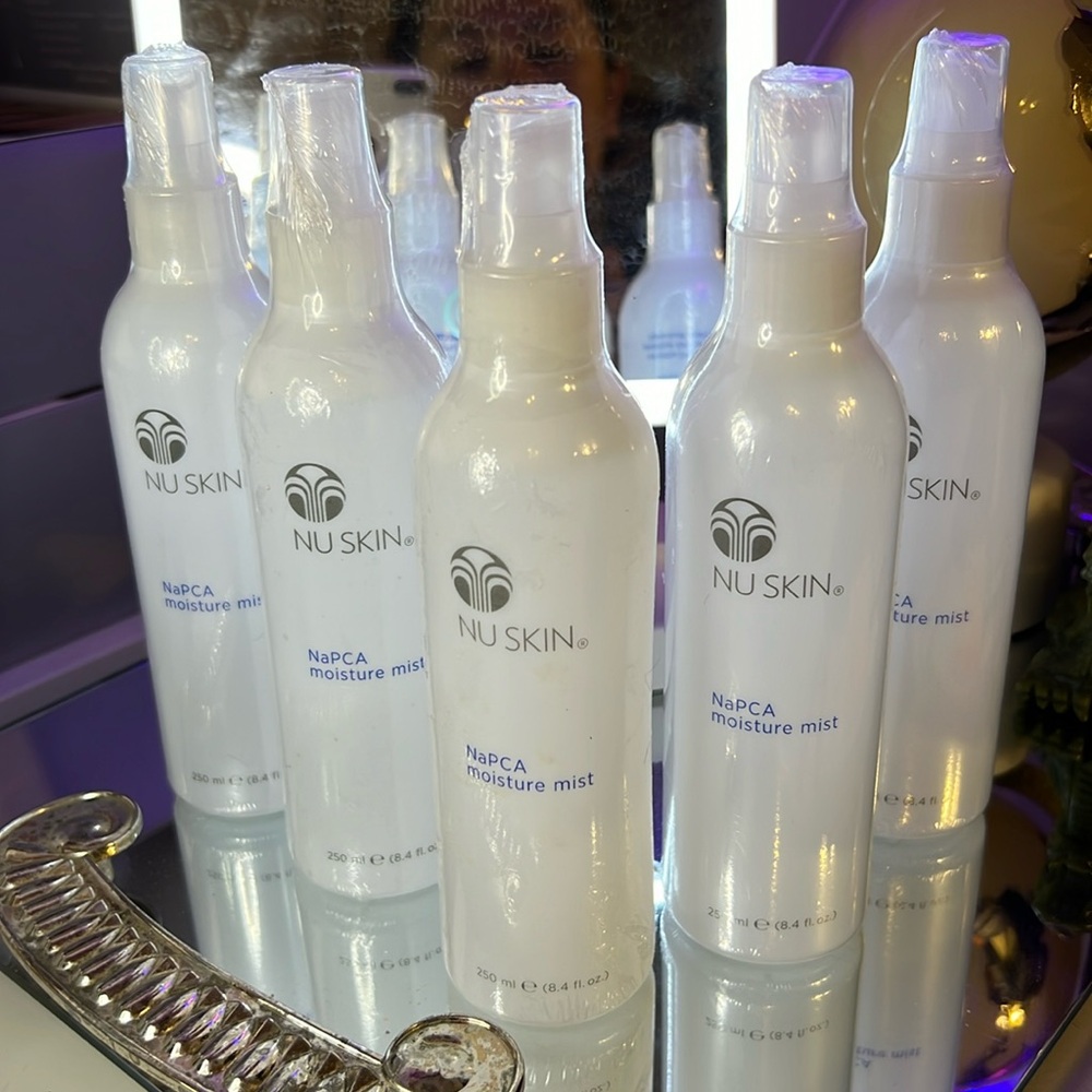 ✨4 for $99✨- (1) NAPCA Moisture Mist